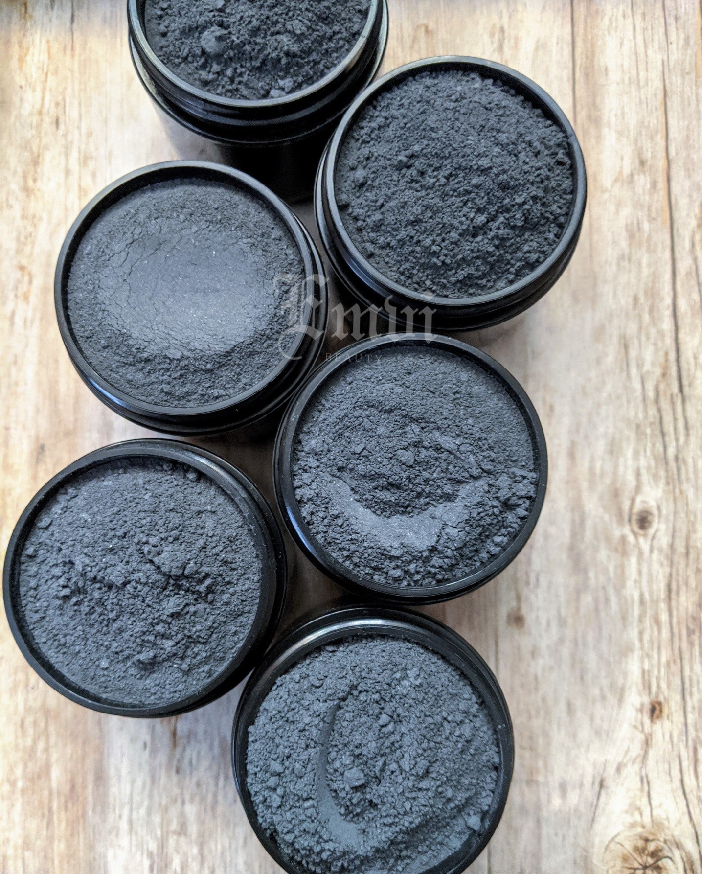 Charcoal Detoxifying Clay Mask